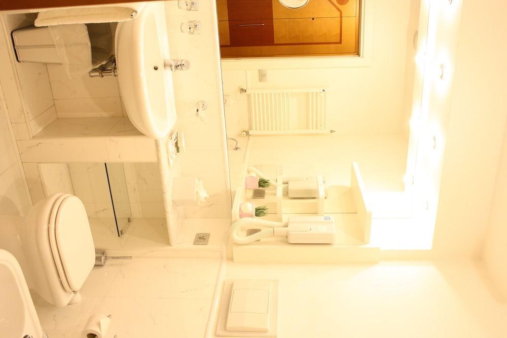Best Western Hotel I Triangoli Infernetto Екстер'єр фото